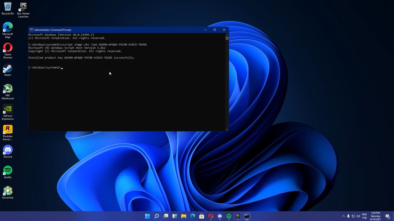 Mengaktivasi Windows 11 dengan CMD